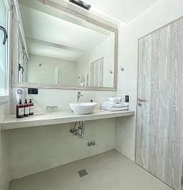 Photo gallery of Parry Smart Hotel