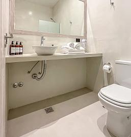 Photo gallery of Parry Smart Hotel