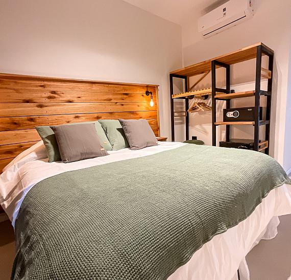 Superior con balcón